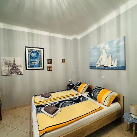 Agatha أوباتيا