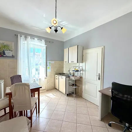 Agatha Apartman
